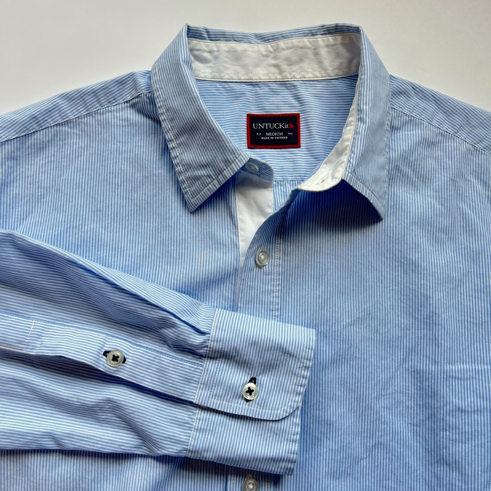 UNTUCKit Mens Medium Blue White Stripe Long Sleeve 100% Cotton Button Down Shirt